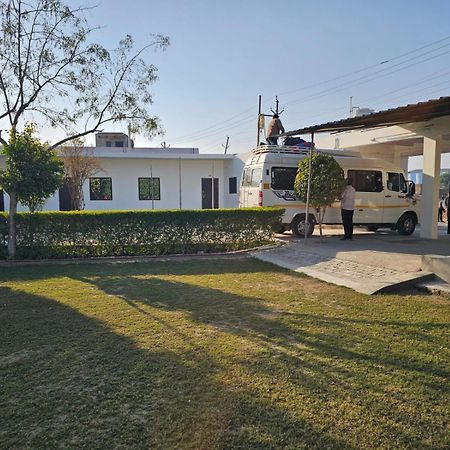 Govind Resort Mathura Dış mekan fotoğraf