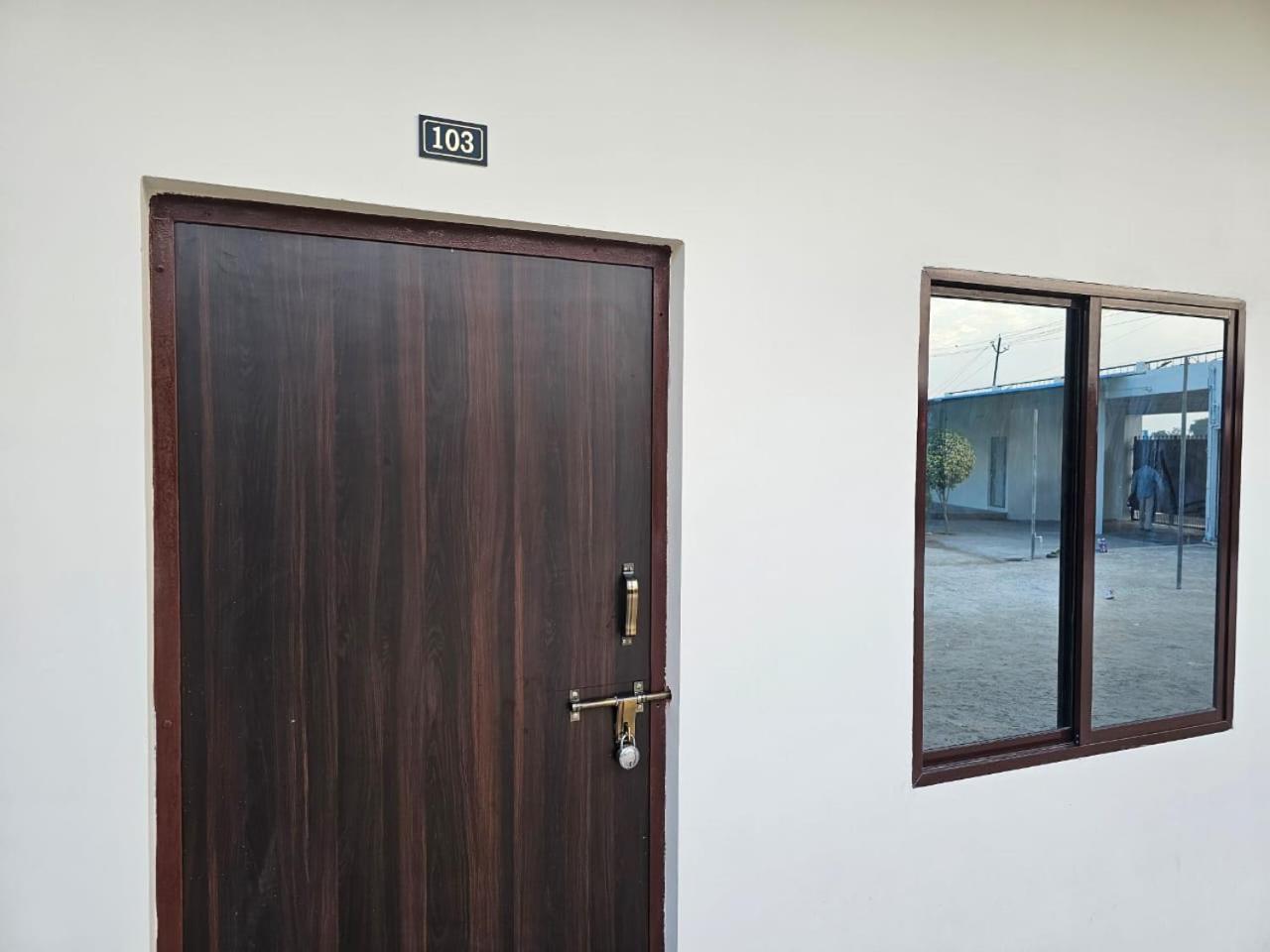Govind Resort Mathura Dış mekan fotoğraf